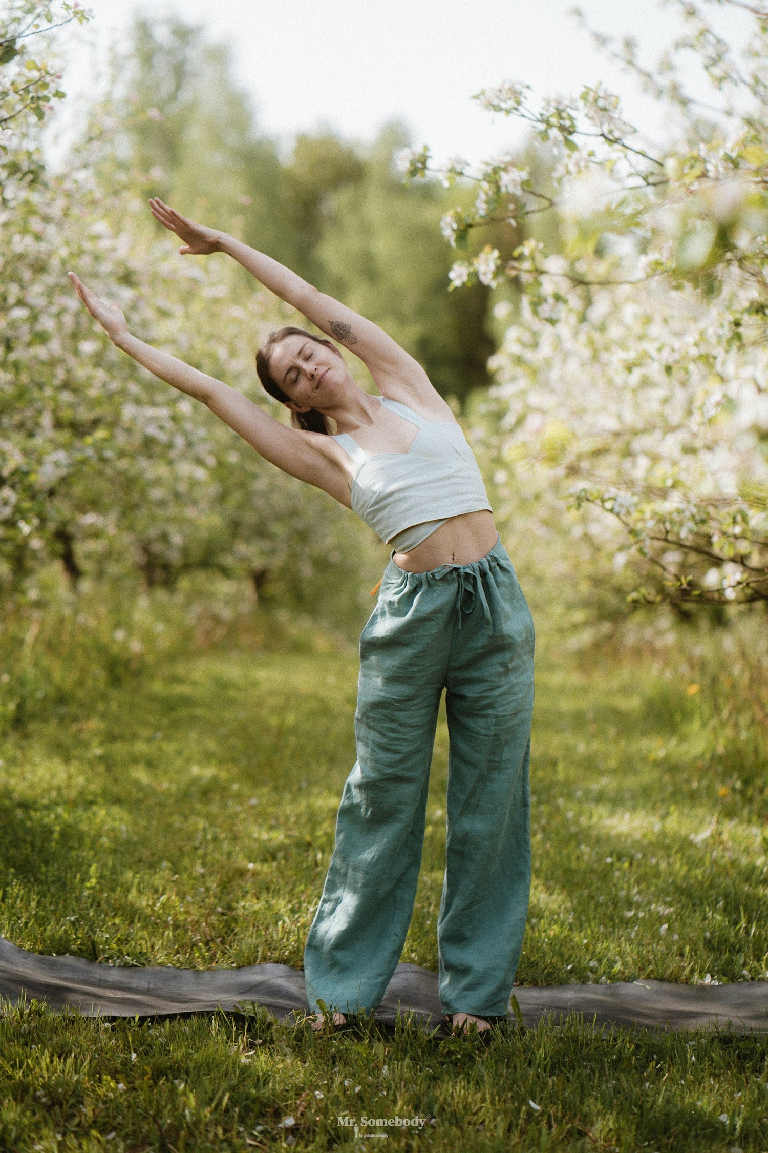 Women's Apparel & Accessories