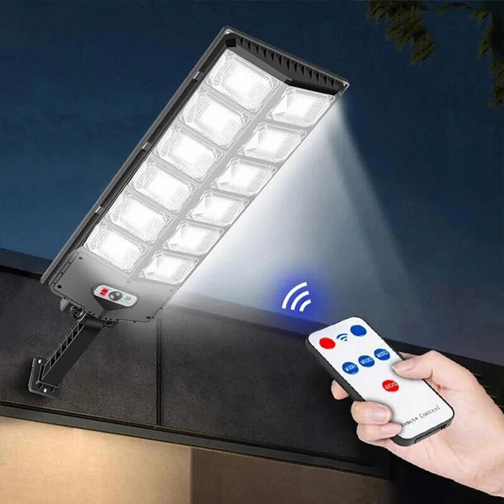 10000 Watts Solar Street Lights Outdoor 30000mAH 1000000 Lumens Motion Sensor Solar Lamp Waterproof
