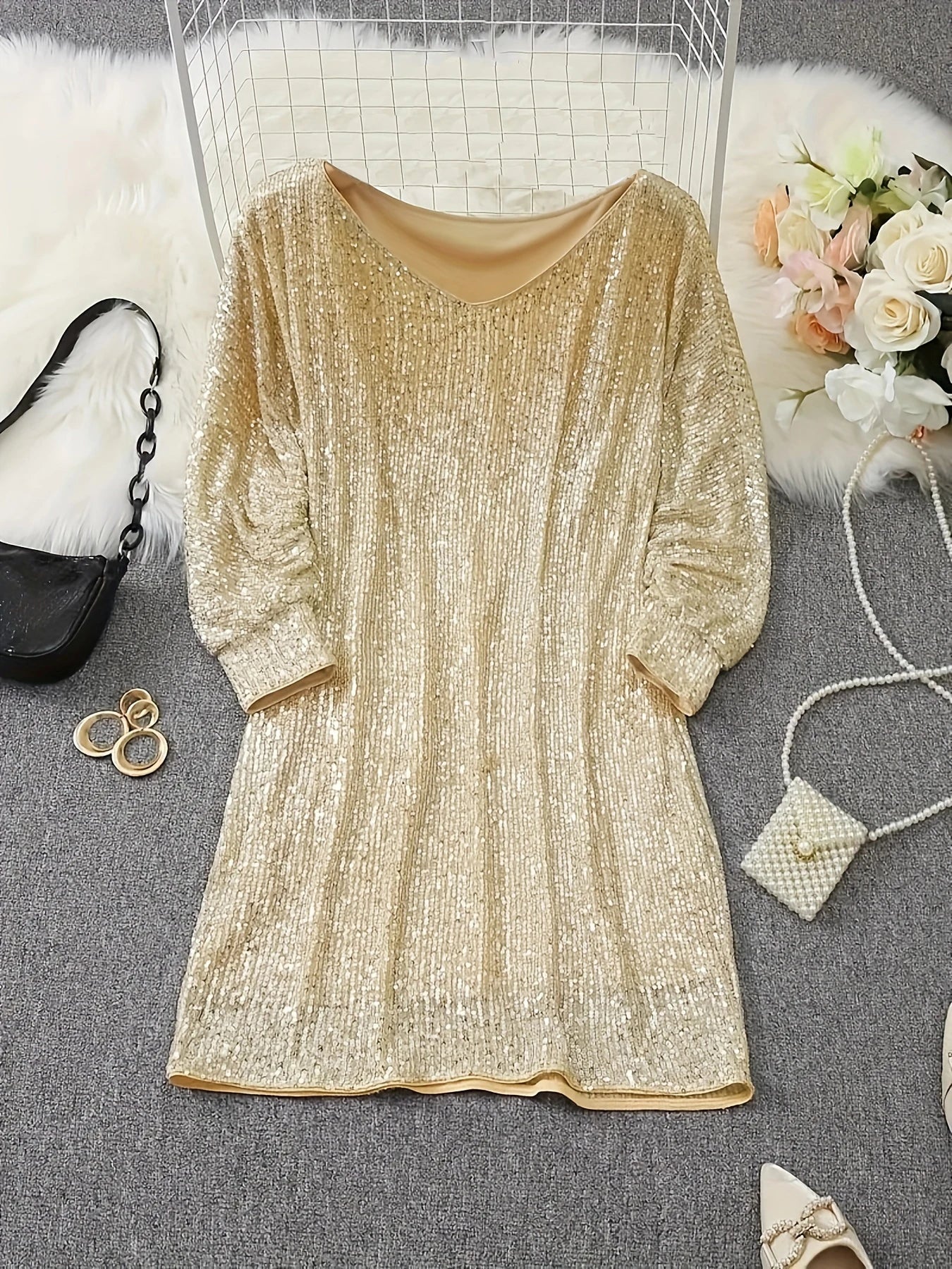 Shiny V-Neck Loose Shoulder Dress, Elegant Long Sleeved Mini Skirt, Suitable for Spring and Autumn, Parties