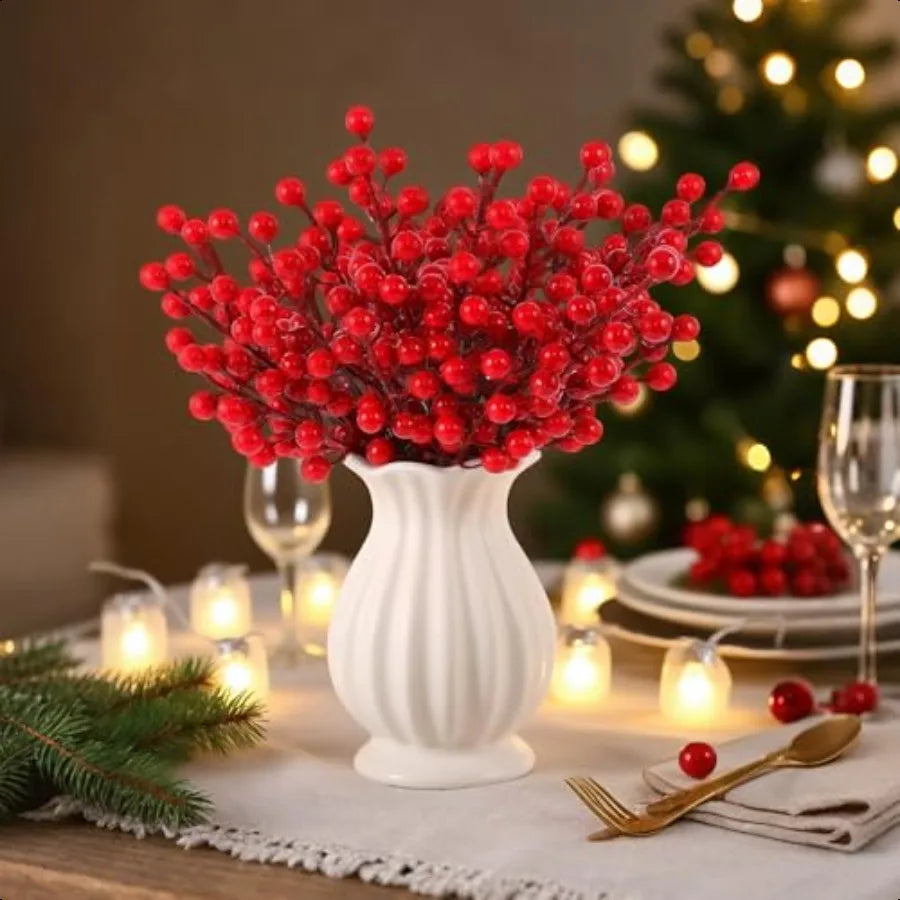 50pack Christmas Tree Decorations Artificial Berry Stems Red Berry Picks for Xmas Winter Party Holiday Flower Arrangements Home