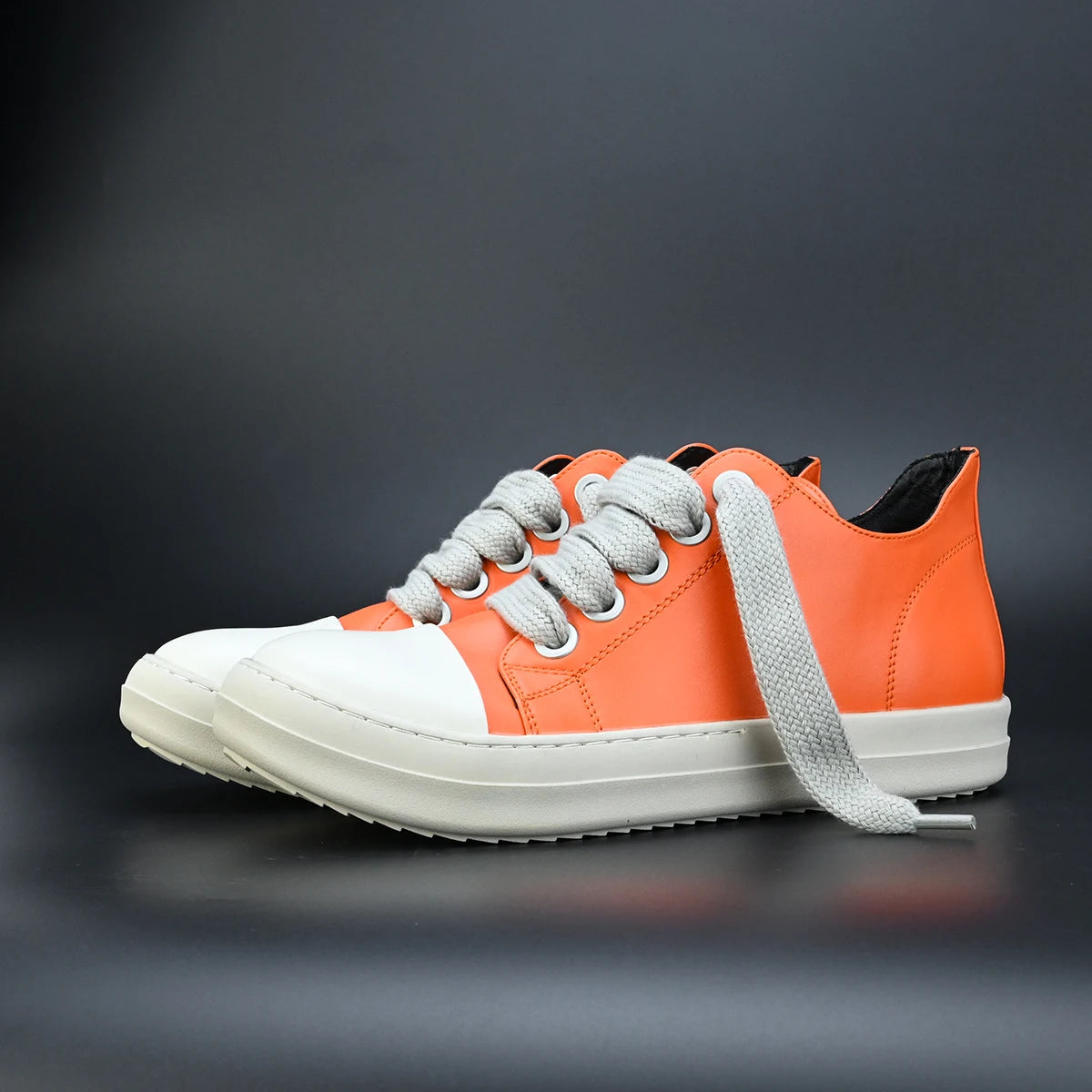 Men Shoe Black Canvas Low Top