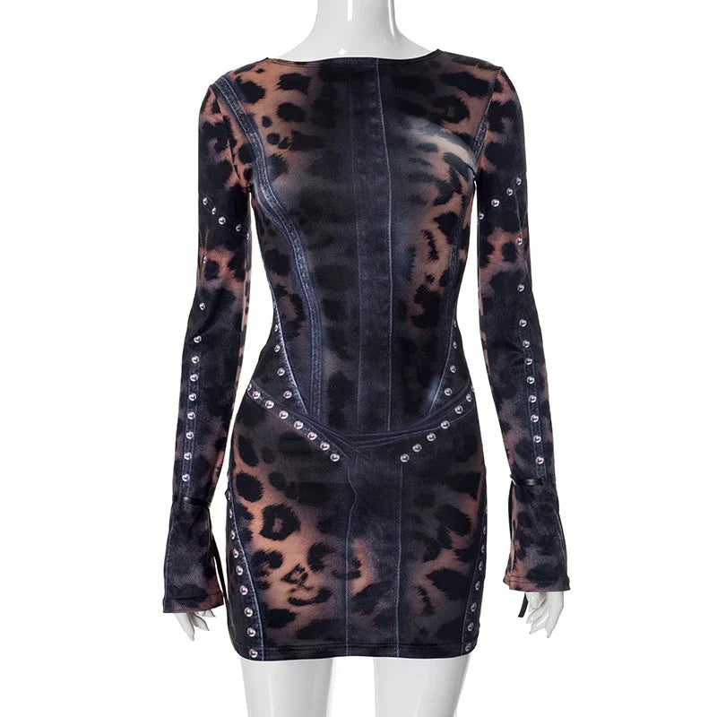 Autumn And Winter New Women'S Fashion Leopard Print Slim Flared Long-Sleeved Package Hip Short Skirt Dresses