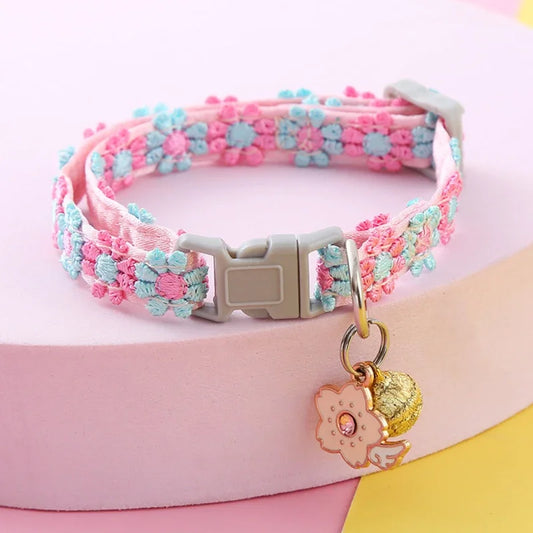 Fashion Rainbow Flower Cat Collar With Bell Kitten Puppy Necklace Adjustable Buckle Lace Kitten Collar Dog Accessories