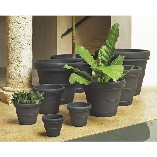 Crescent Garden Brunello Planter