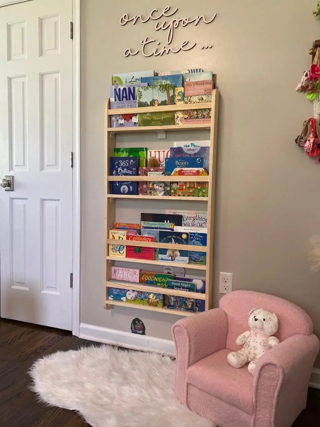 Wall Mounted Montessori Kids Bookshelf,